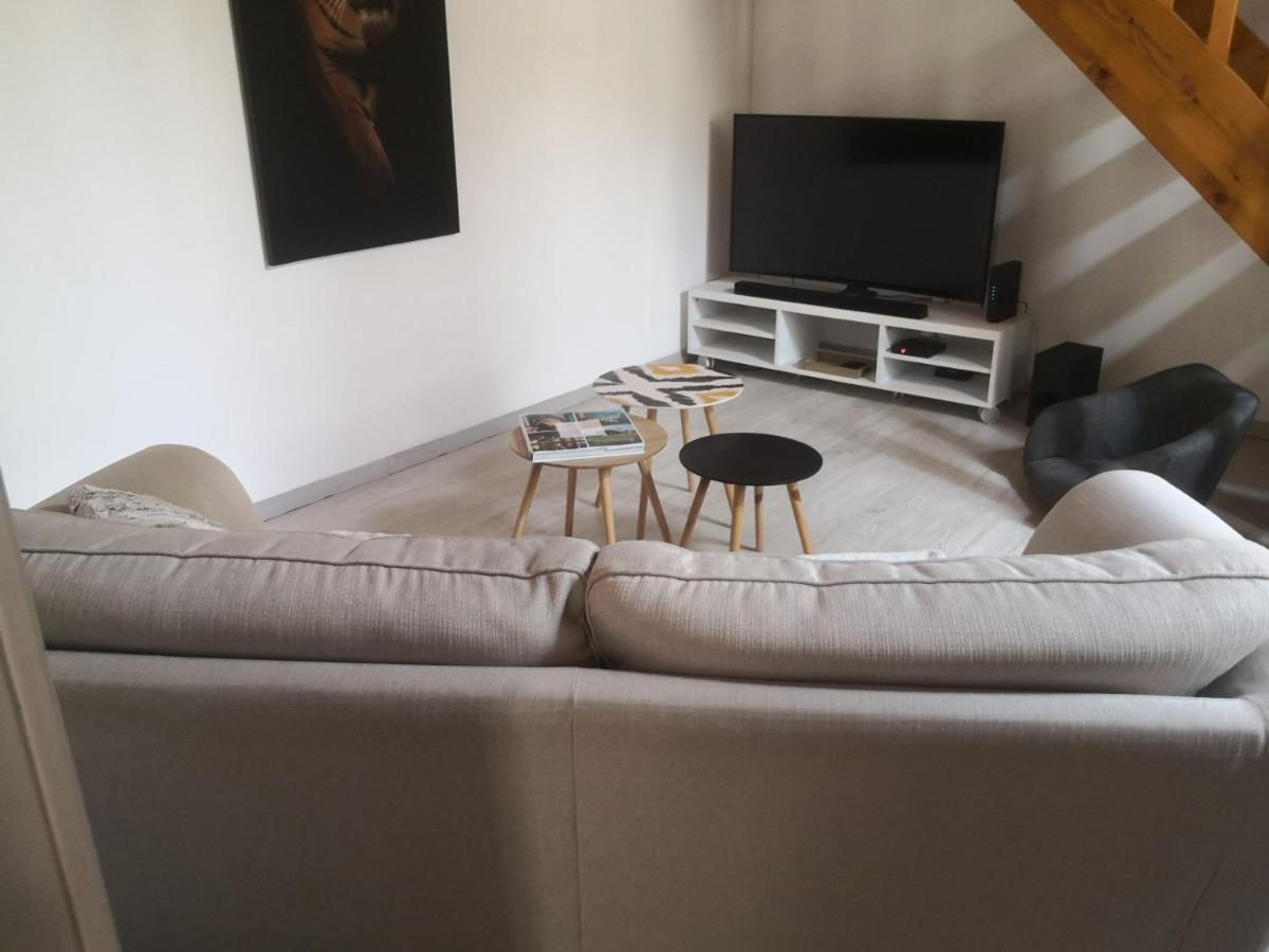 Villa Chez Alex Et Sophie Louzac-Saint-Andre Esterno foto