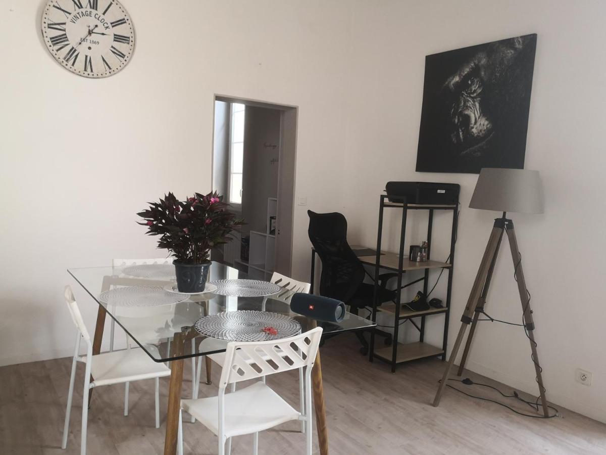 Villa Chez Alex Et Sophie Louzac-Saint-Andre Esterno foto